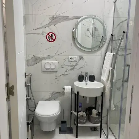 Apartment Iv's Center *