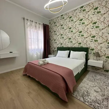 Iv's Center Apartment *